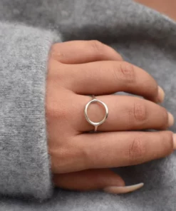 Simple Design Circle Ring