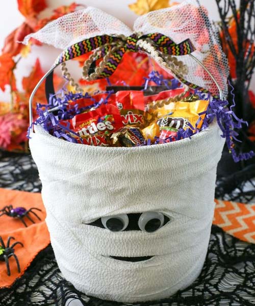 spooky basket ideas