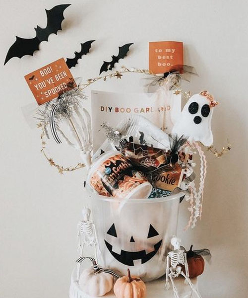 spooky basket ideas