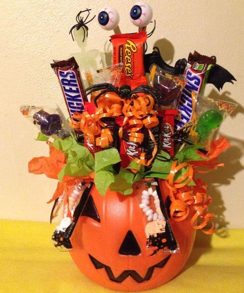 spooky basket ideas