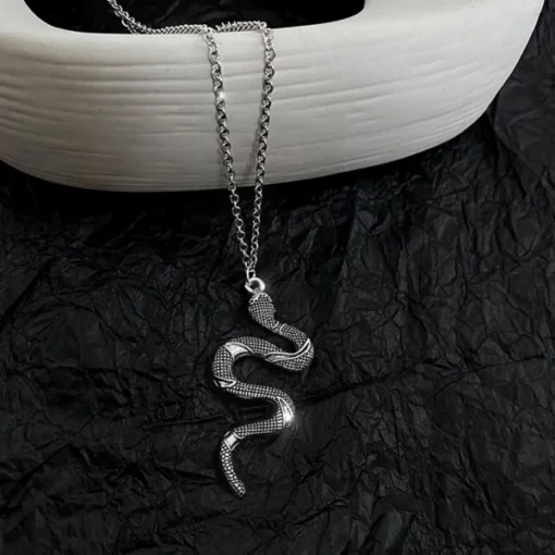 Snake Pendant Necklace With Link Chain