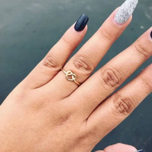 Adjustable Love Heart Knot Ring