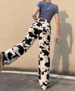 Vintage High Waist Cow Print Jeans