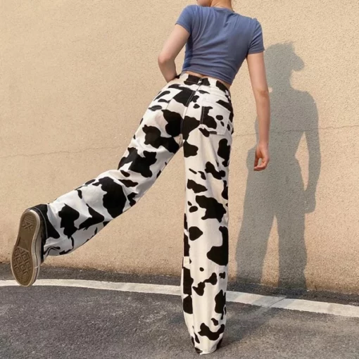 Vintage High Waist Cow Print Jeans