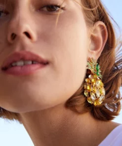 Beaded Pineapple Earrings For A Sparkly Charm