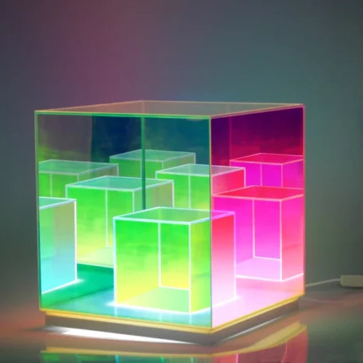 Magic Chamber Cube Table Lamp