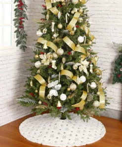 White Snowflake Tree Skirts Christmas Decor