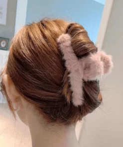 Elegant Faux Fur Plush Hair Claw