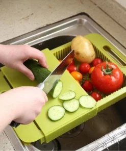 Cut & Drain Chopping Board