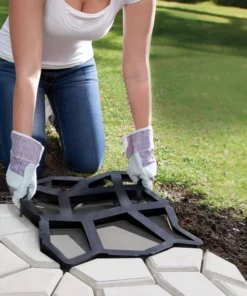 DIY Reusable Garden Easy Path Maker Mold