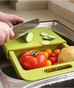 Cut & Drain Chopping Board